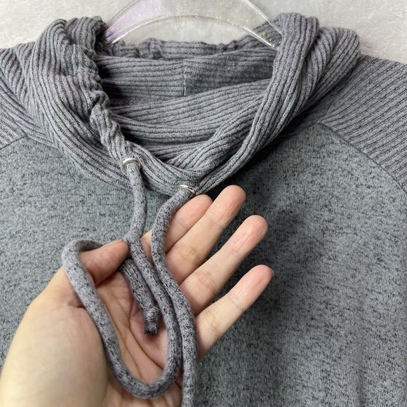 Chico’s Weekend Sweater Womens XL Gray Cowl Neck Soft Cozy Oversized Relaxed - Picture 4 of 10